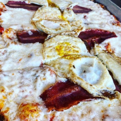 Breakfast Pizza