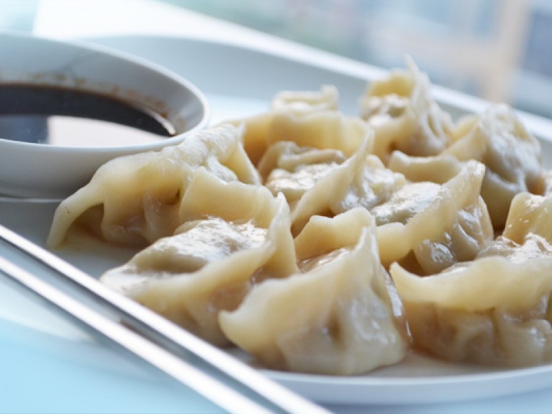 Steamed Chicken Dumplings (8)