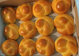 Round Knots Mini Bun