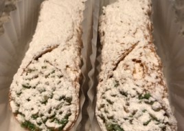 Cannoli with Pistachios
