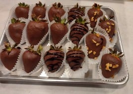 Chocolate dipped strawberry (ea)