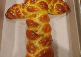 Cross twist raisin bread