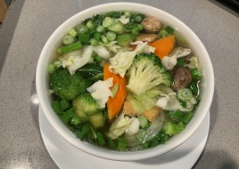 (VN4) VEGETARIAN NOODLE SOUP