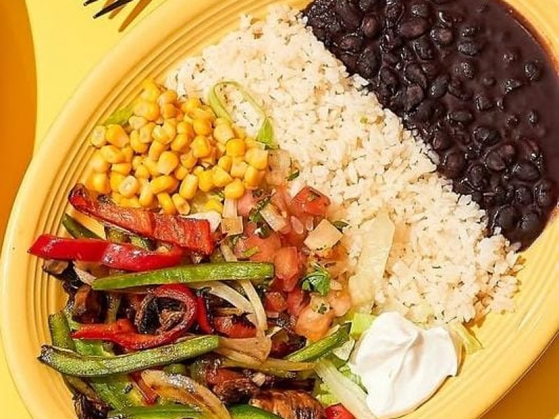 Veggie Bowl Lunch Special w/ Soda