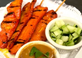 Chicken Satay ( 4 pieces )