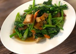 Crispy Pork with Chinese Broccoli