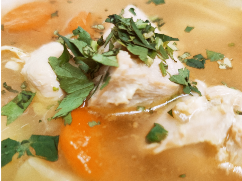 SOPA DE POLLO