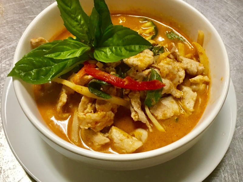 L- Red Curry