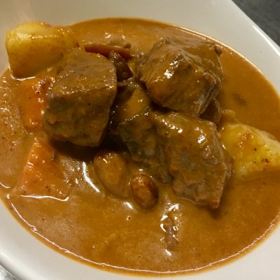 L- Massaman Beef Curry