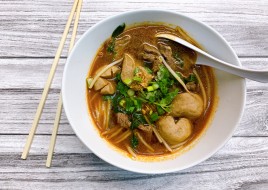 (N10) Boat Noodles Soup