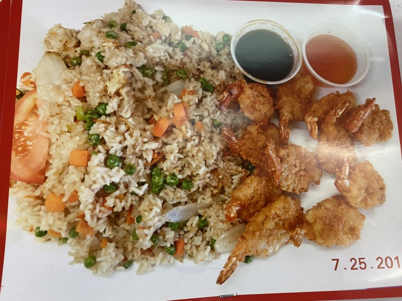 THAI FRIED RICE W CRUNCHY SHRIMP
