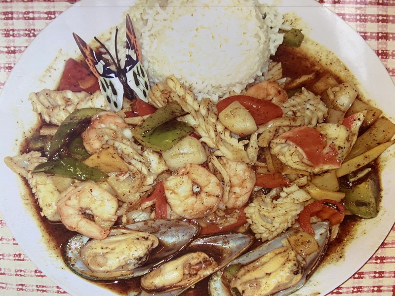 SEAFOOD CURRY