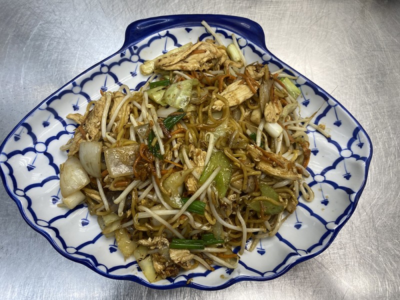 38.THAI CHOW MEIN