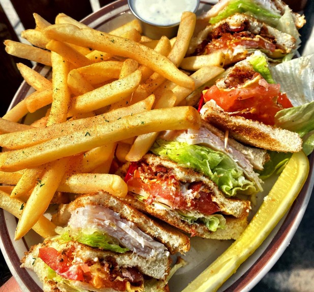 Eat 'N Park Restaurant 's Photo Gallery!