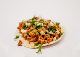 CHICKEN TACO