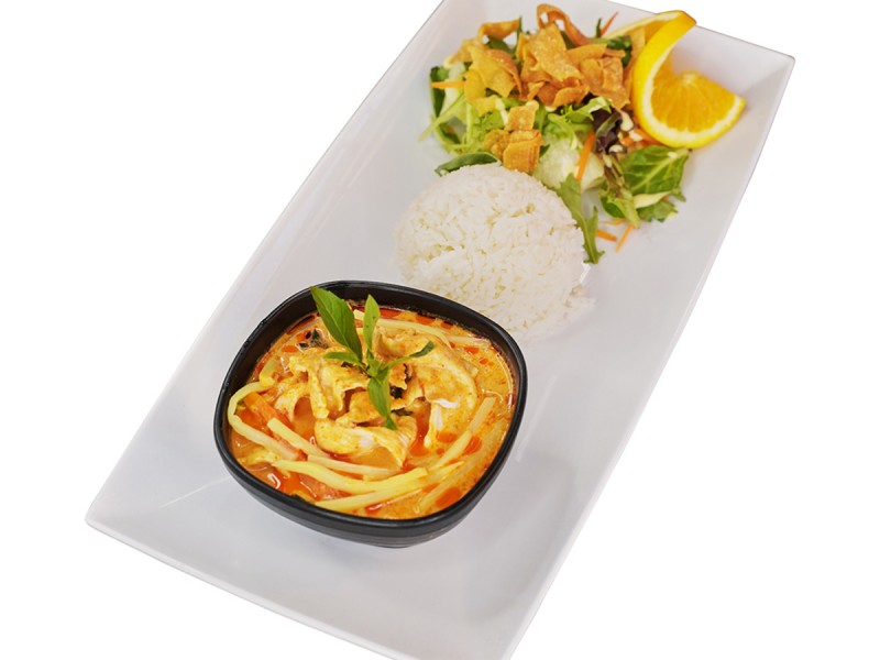 L Red Curry