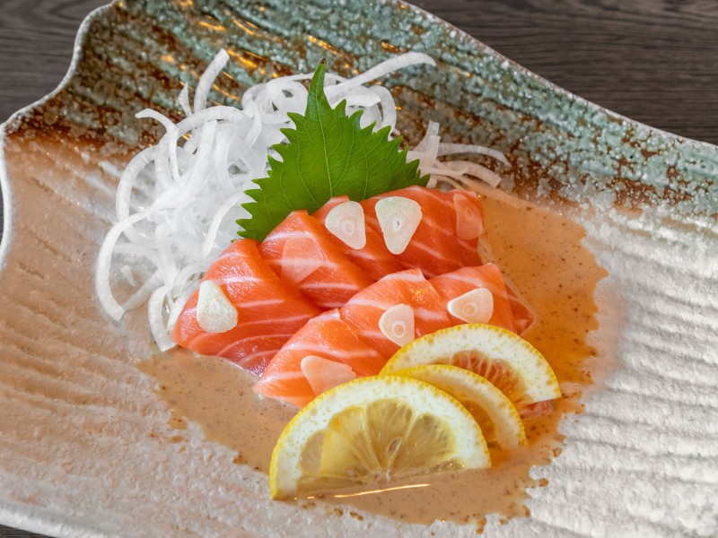 Salmon Carpaccio (7Pc Sashimi)