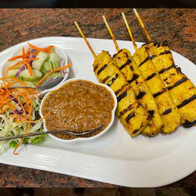 Satay Chicken (4 pcs.)
