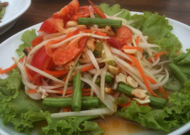 PAPAYA SALAD (SOMTUM THAI STYLE)