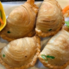 Curry puffs (4 pcs)