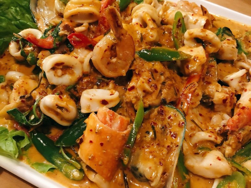 Seafood Red Curry