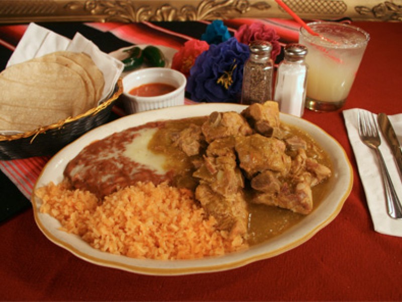 Costillas De Puerco En Tomatillo