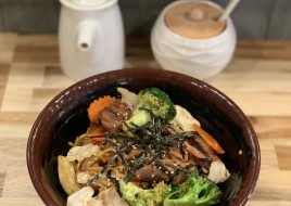 Yakisoba grilled chicken 