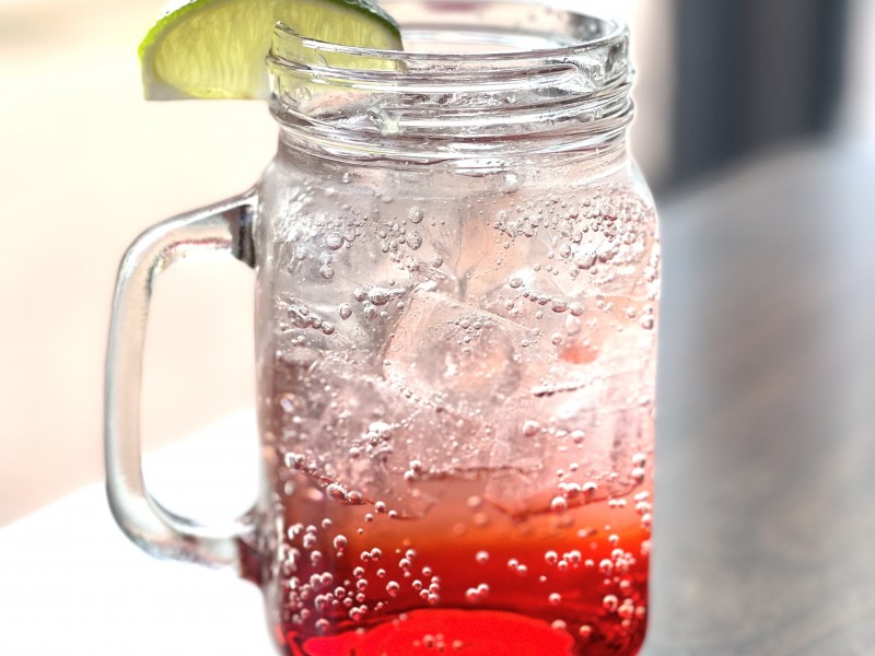 Sparkling Strawberry Lemonade 