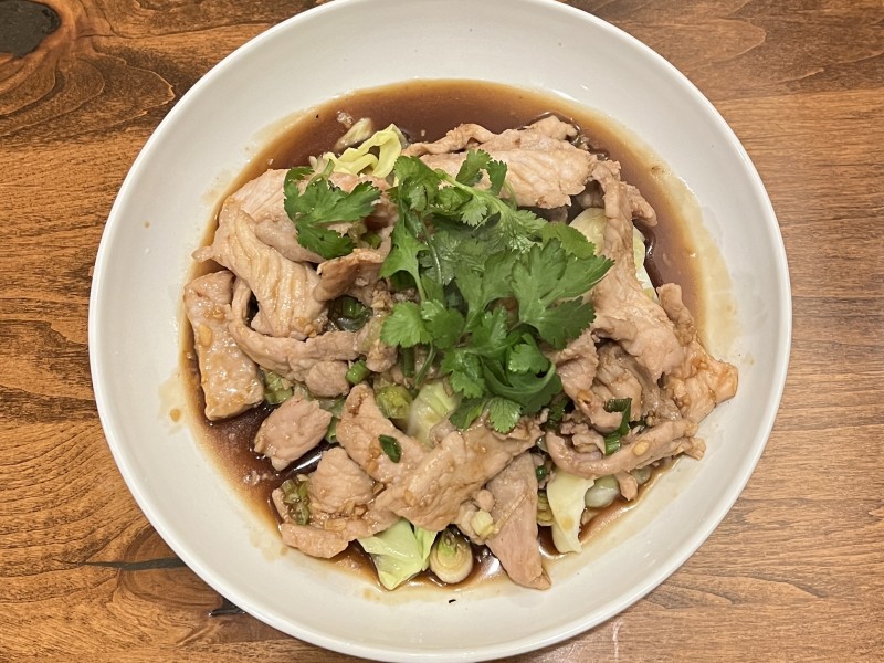 Pad Kra Tiam 