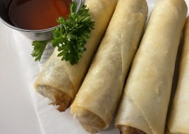 CRISPY SPRING ROLLS (4) vg