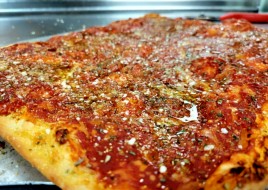Old Fashioned Pizza