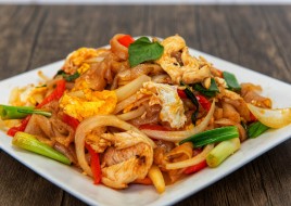 DRUNKEN NOODLES
