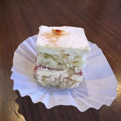 Cake bites Vanilla - European Buttercream