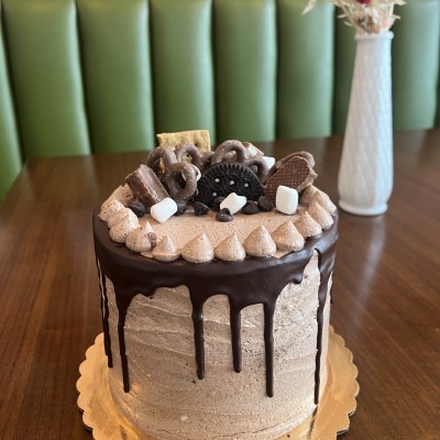 Cake #7 preorder organic vegan Gluten free chocolate cake 6 inch 8-10 slices