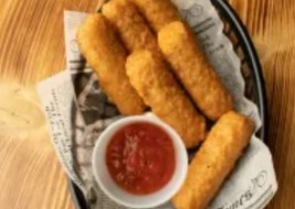 6 Piece fried Mozzarella Cheese