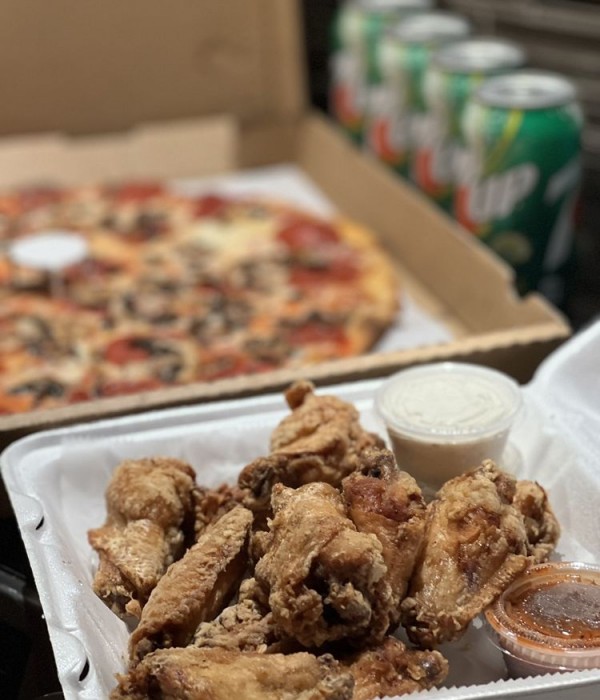 PINBALL PIZZA SPECIALS