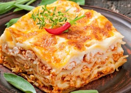 Meat Lasagna with Marinara Sauce