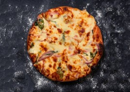 Baby Spinach Pizza