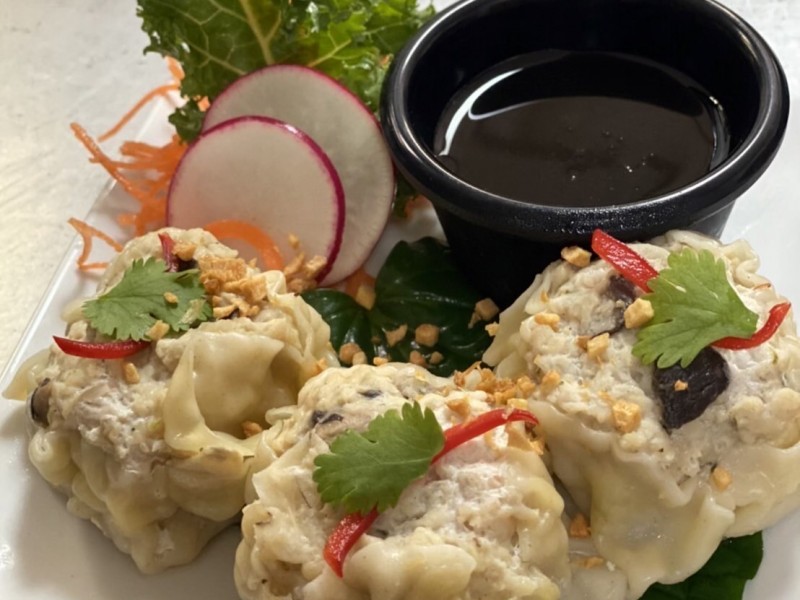 Jumbo Steamed Dumpling (3PCS.)