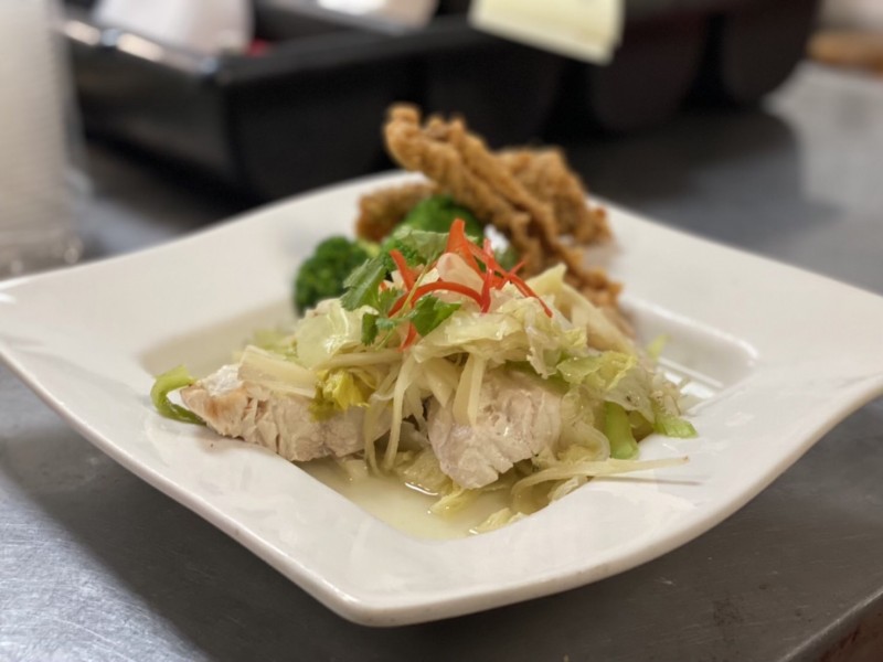 Sauna Snapper / Filet Fish (With Lime & Chili sauce.)