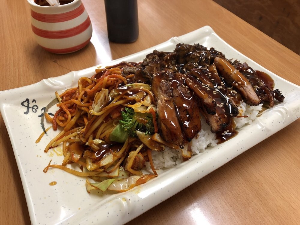 Beef & Chicken Teriyaki | Mitzee Cafe • Mitzee Cafe Glendale