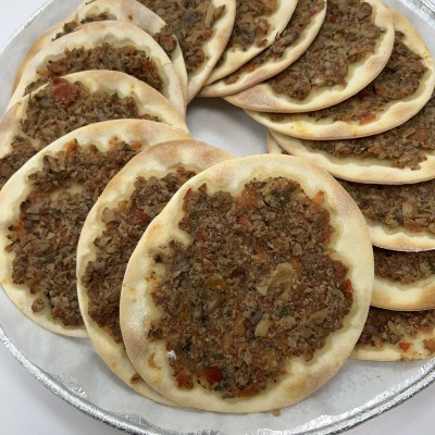  Vegetarian Lahmajun platter 