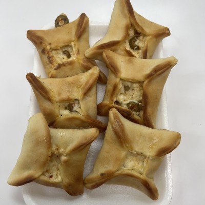 6 Mini Green Olives Pies
