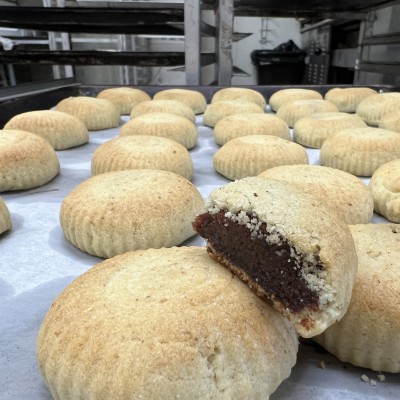 Date Maamoul cookies box 