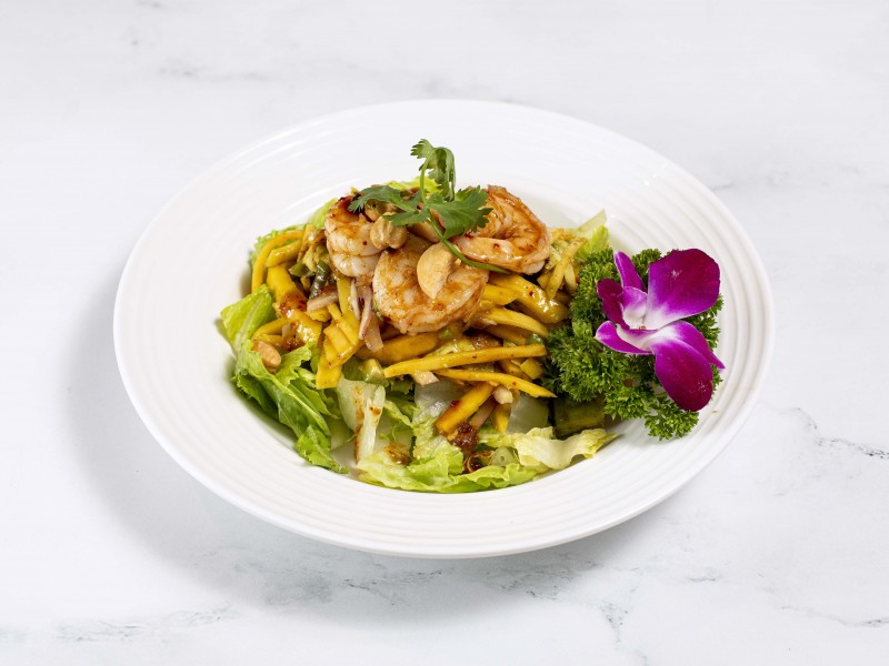 17.Avocado Mango Salad